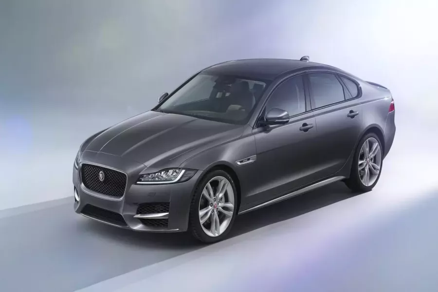 Jaguar XF 